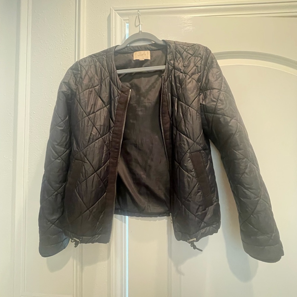 LOFT Quilted Black Light Puffer Jacket